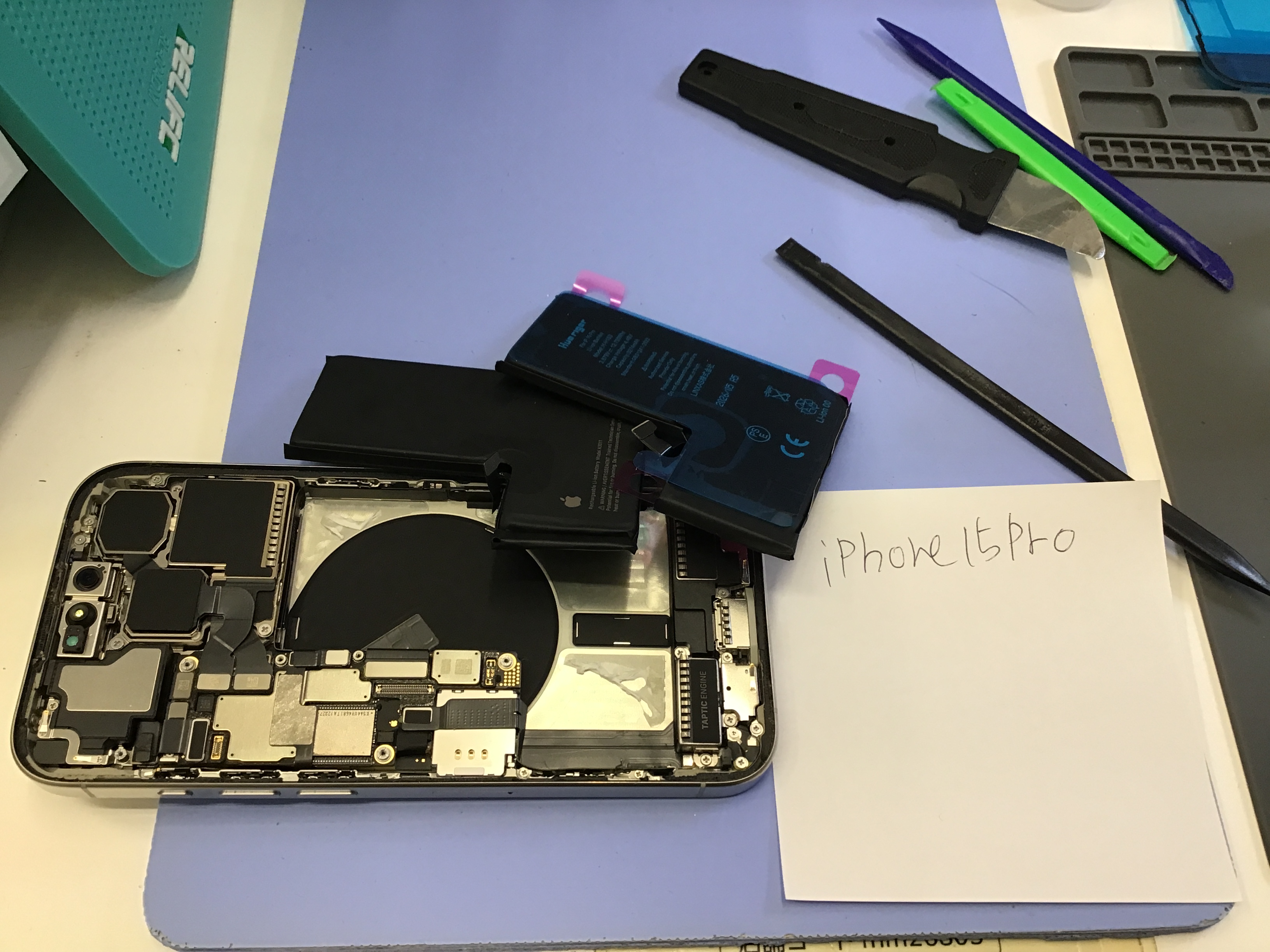 iPhone 15 Proのバッテリー持ちでお悩みの方へ！データそのまま・即日スピード交換修理承ります